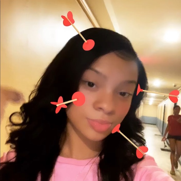 Meet your Posher, Sabrina - Picture 1 of 1